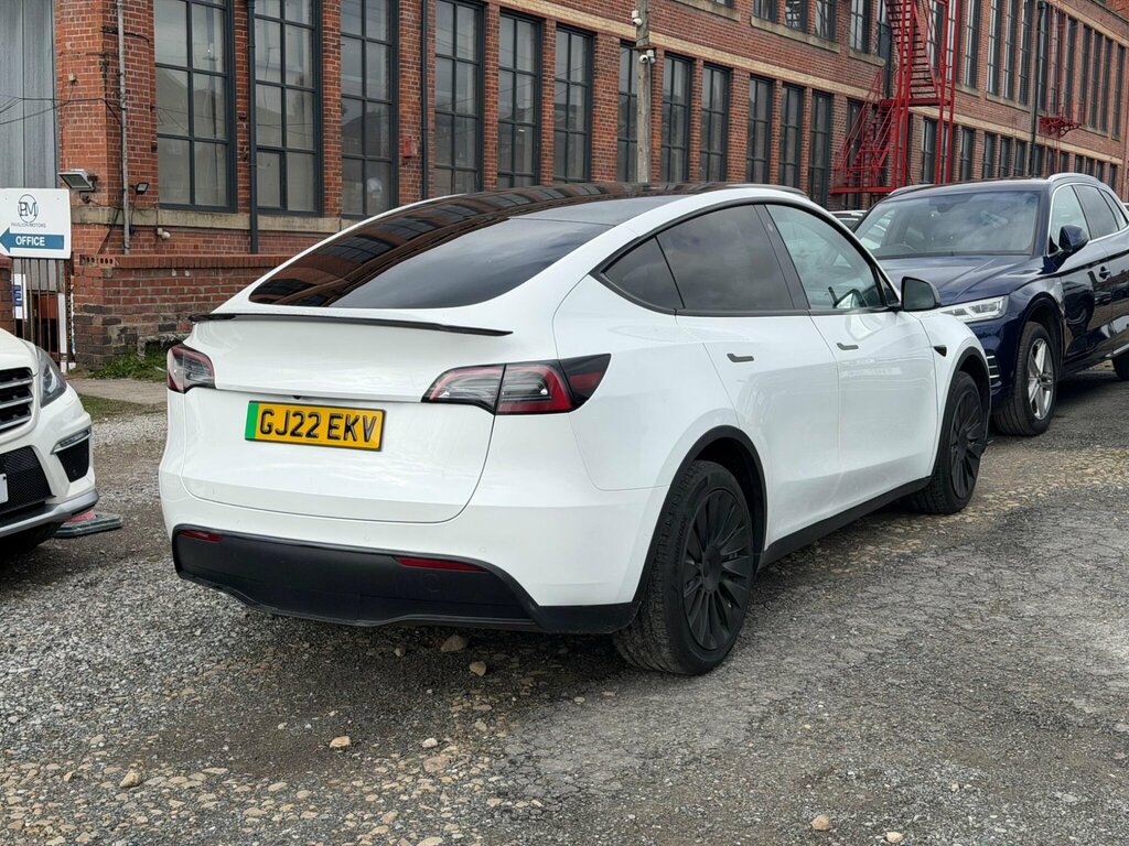 Tesla Model Y Dual Motor Long Range 4Wde GJ22EKV White #5