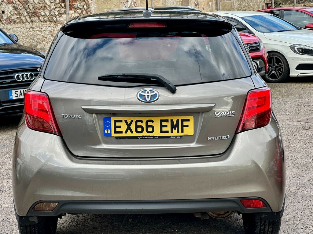 Toyota Yaris Hatchback EX66EMF Brown #6