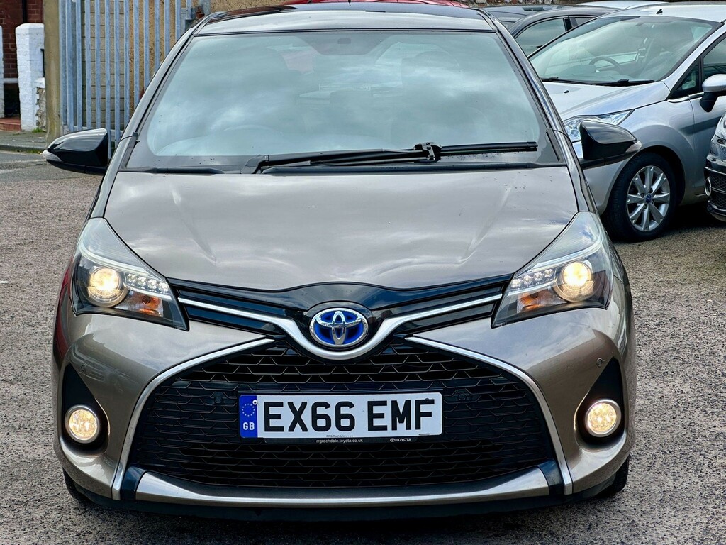 Toyota Yaris Hatchback EX66EMF Brown #2