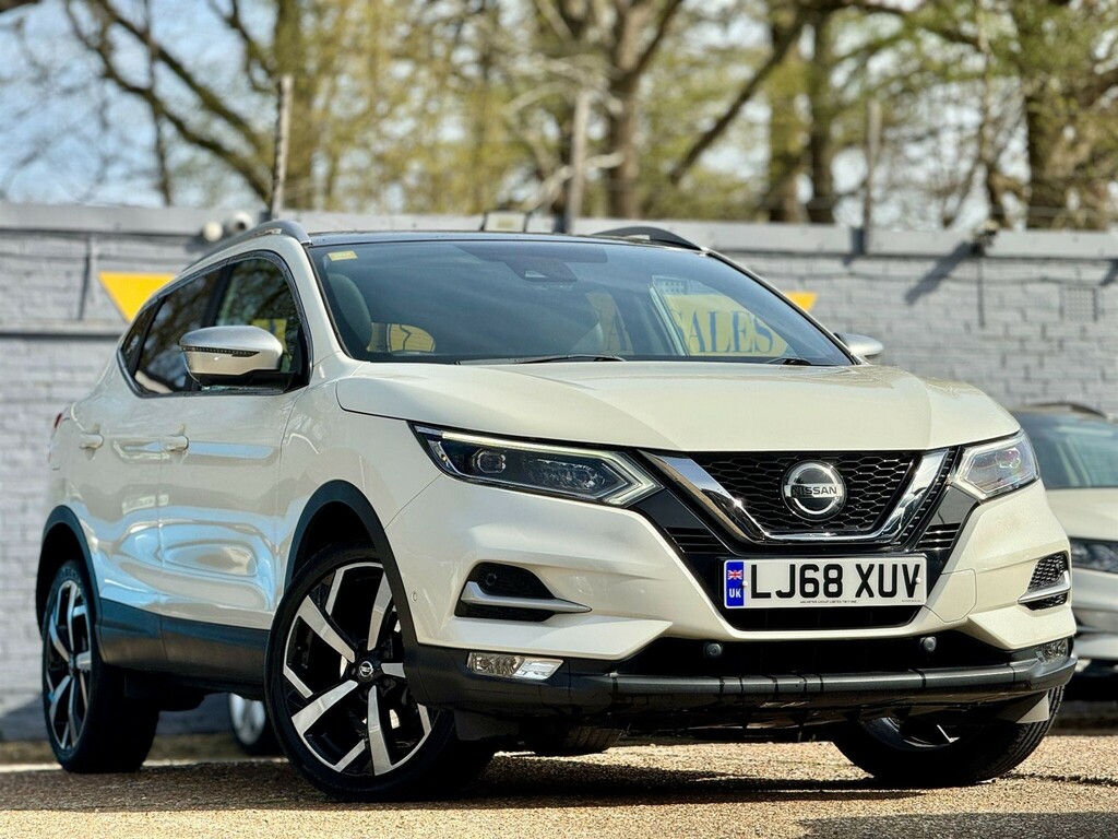 Nissan Qashqai Suv LJ68XUV White #5