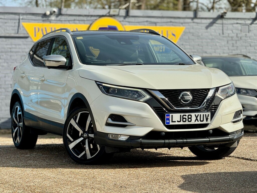 Nissan Qashqai Suv White