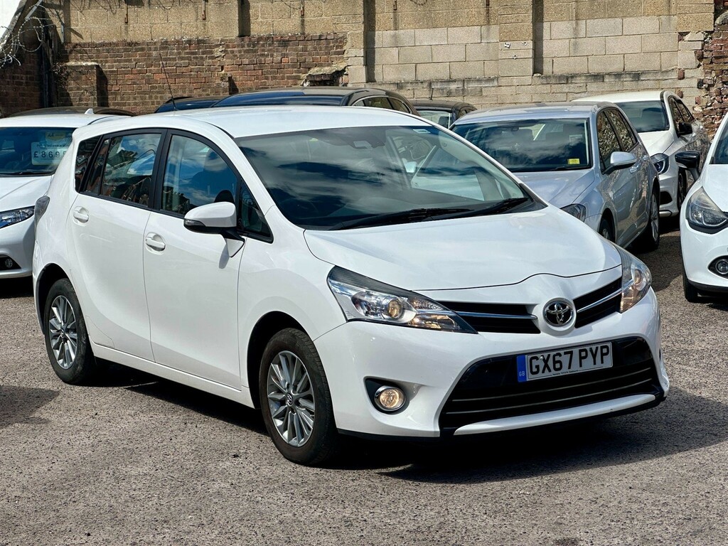 Toyota Verso Mpv GX67PYP White #5