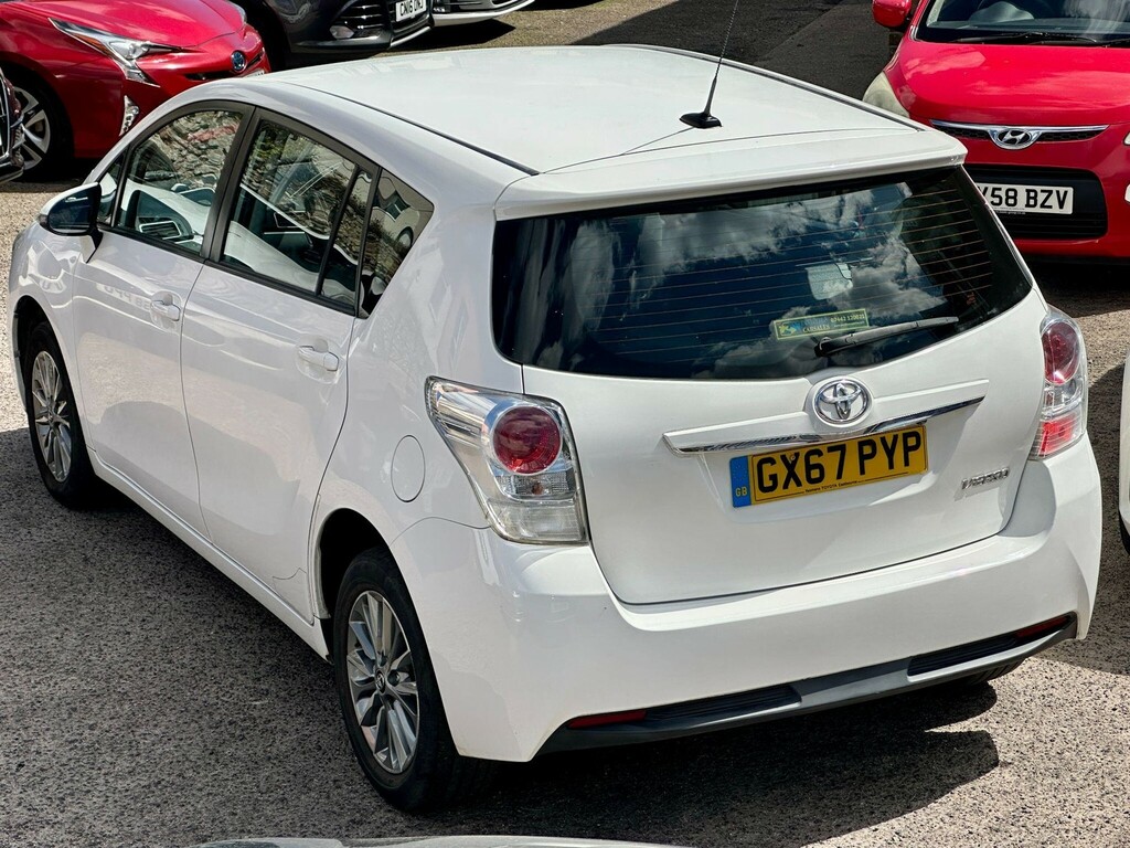 Toyota Verso Mpv GX67PYP White #4