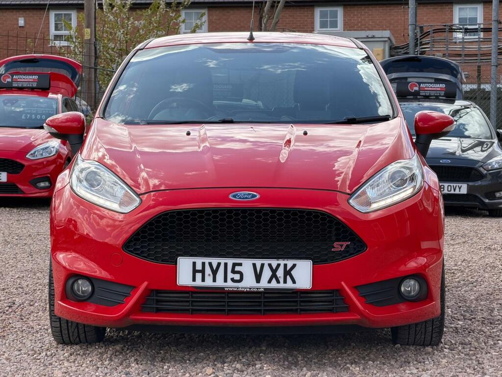 Ford Fiesta Hatchback 1.6T Ecoboost St-2 Euro 6 201515 Red #2
