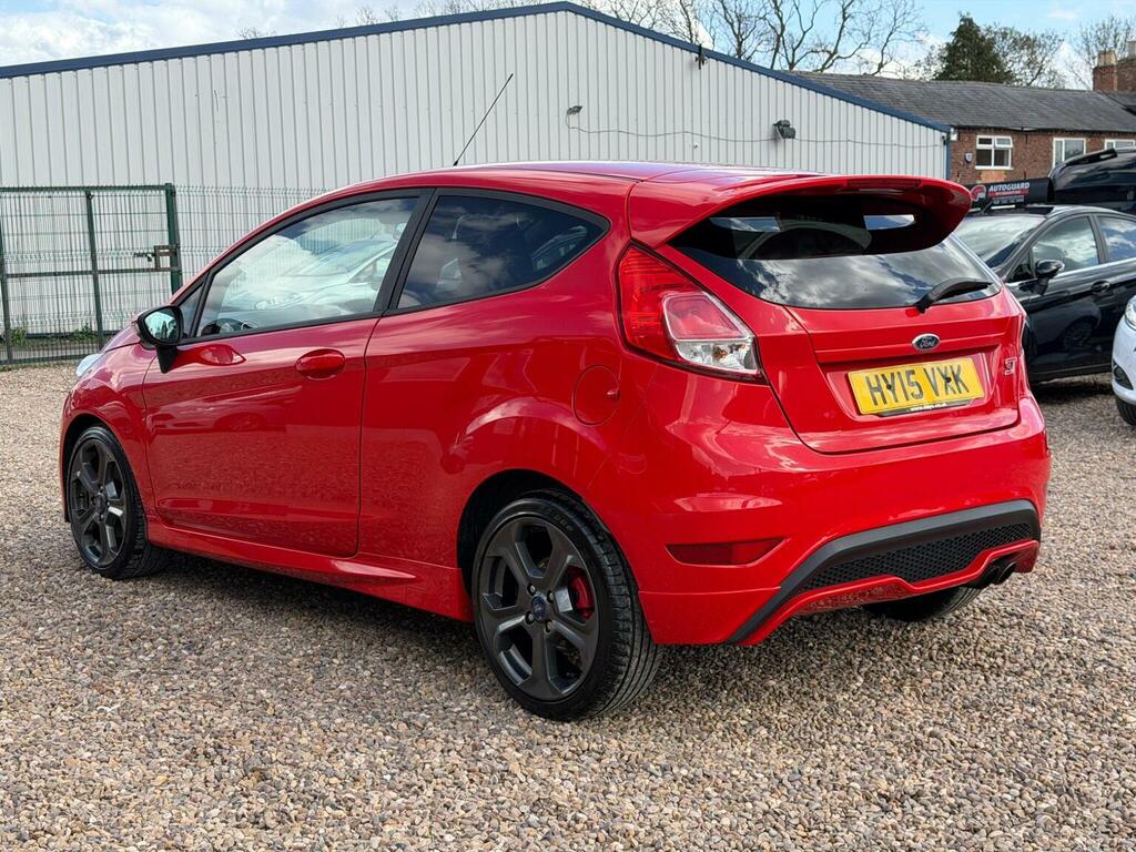 Ford Fiesta Hatchback 1.6T Ecoboost St-2 Euro 6 201515 Red #4