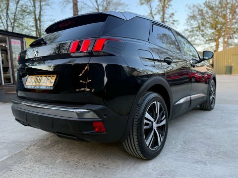 Peugeot 3008 1.5 3008 Allure SJ68ZFC Black #6