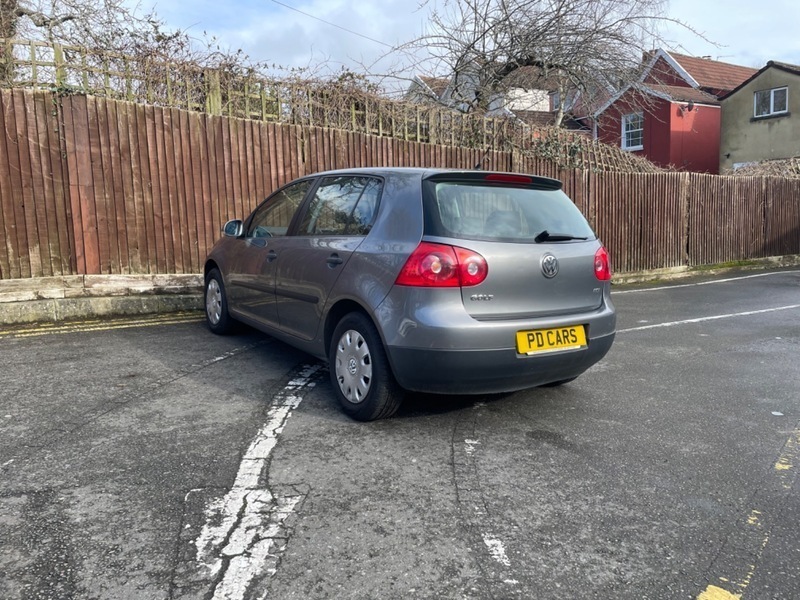 Volkswagen Golf S Fsi 90Bhp Grey #4
