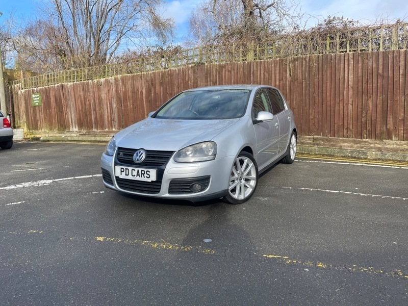 Volkswagen Golf Gt Sport Tsi 140 Silver #2