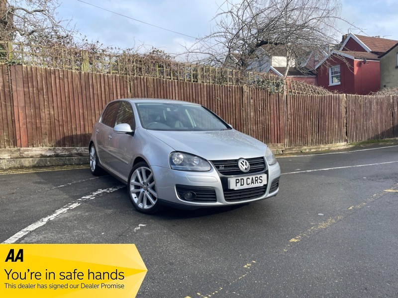 Volkswagen Golf Gt Sport Tsi 140 Silver