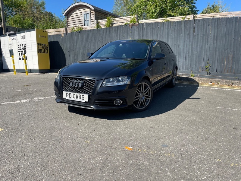 Audi A3 Tfsi S Line Black #2