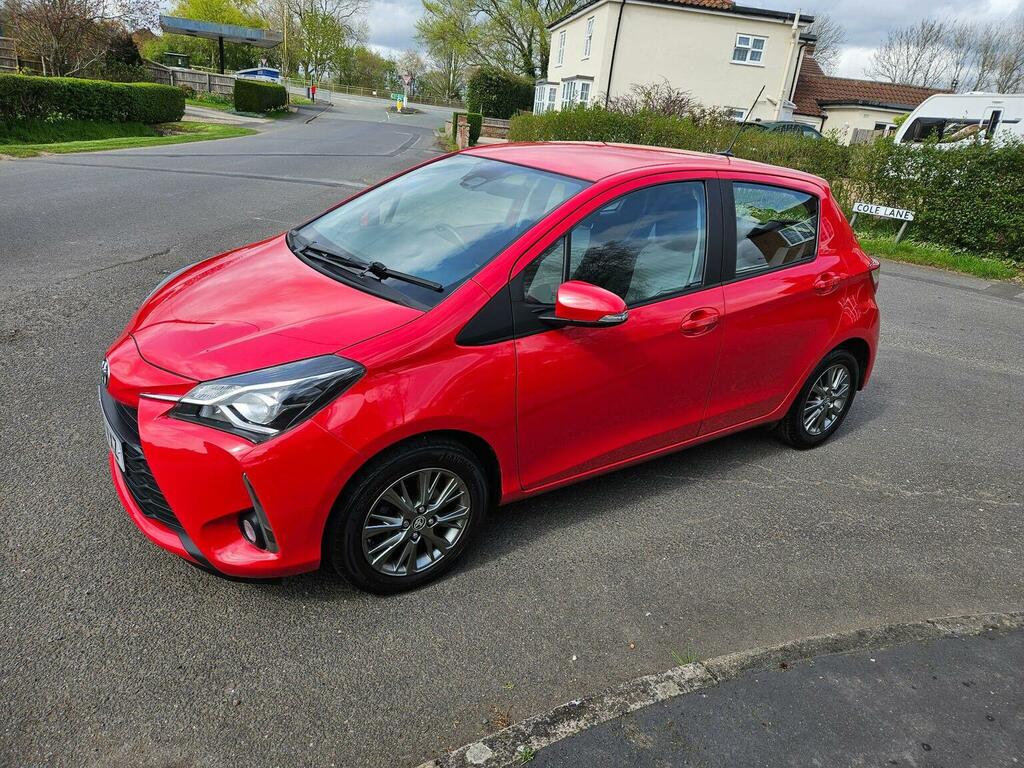 Toyota Yaris Hatchback 1.0 Vvt-i Icon Euro 6 201919 SE19VXZ Red #5
