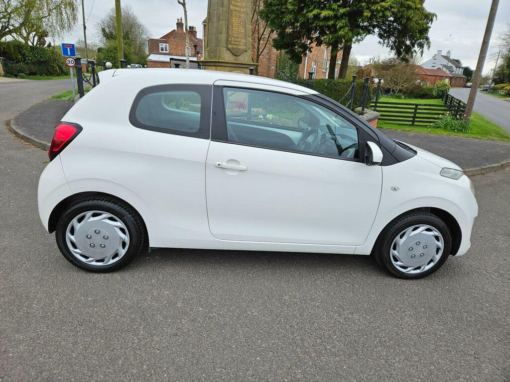Citroen C1 Hatchback 1.0 Vti Feel Euro 6 201717 SK17EHP White #6