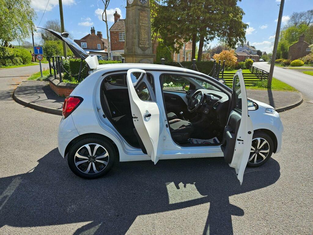 Citroen C1 Hatchback 1.0 Vti Flair Euro 6 Ss 201919 PG19XDR White #3