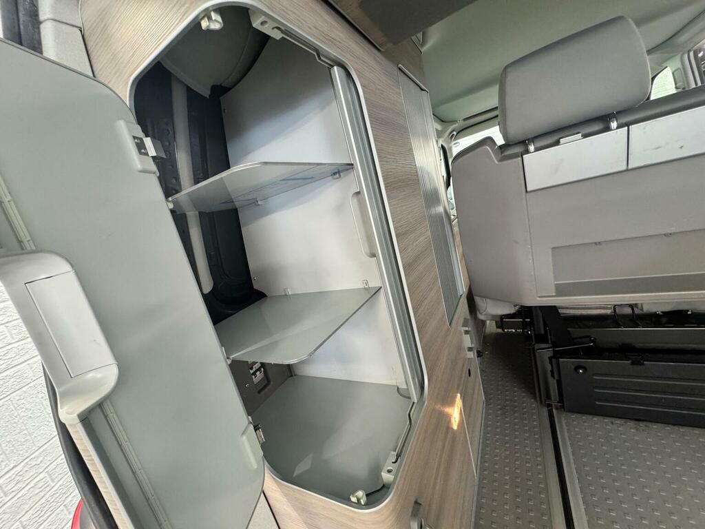 Volkswagen California  Blue #88