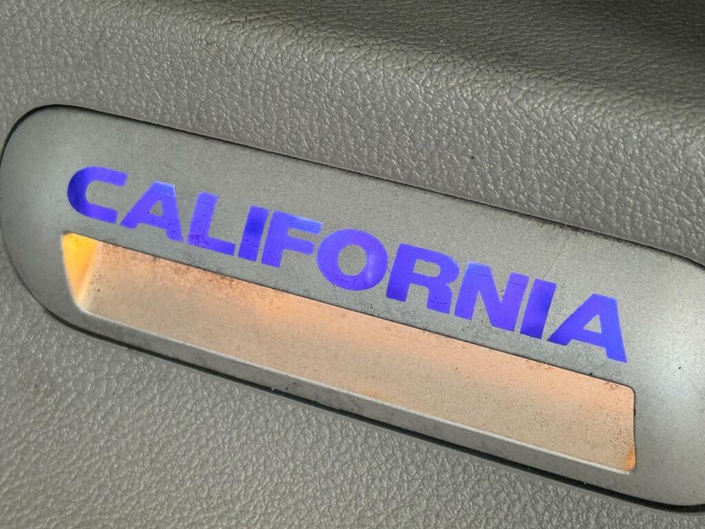 Volkswagen California  Blue #92