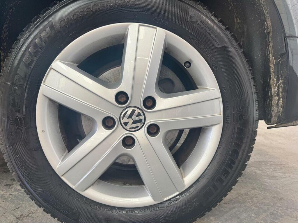 Volkswagen California  Blue #117