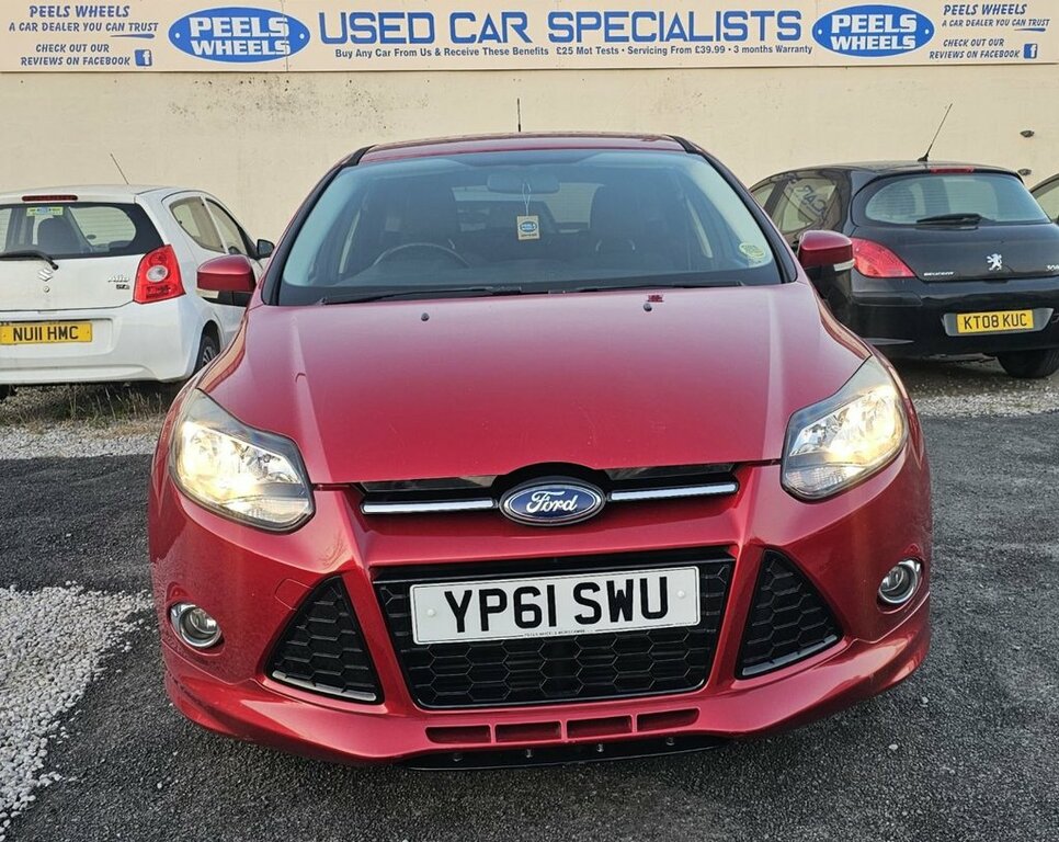 Ford Focus 1L Zetec S YP61SWU Red #2
