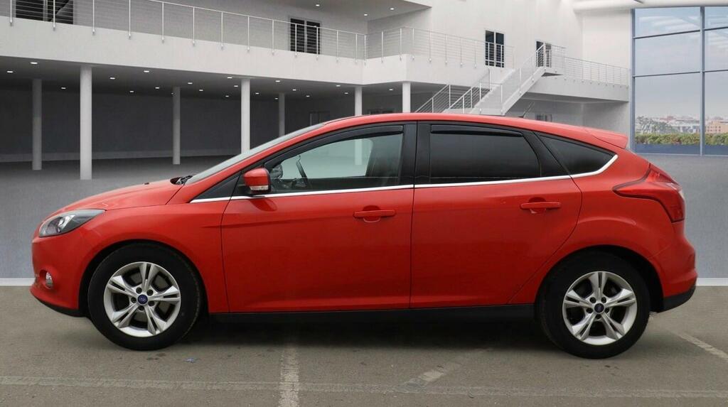 Ford Focus Hatchback FJ63JSX #6