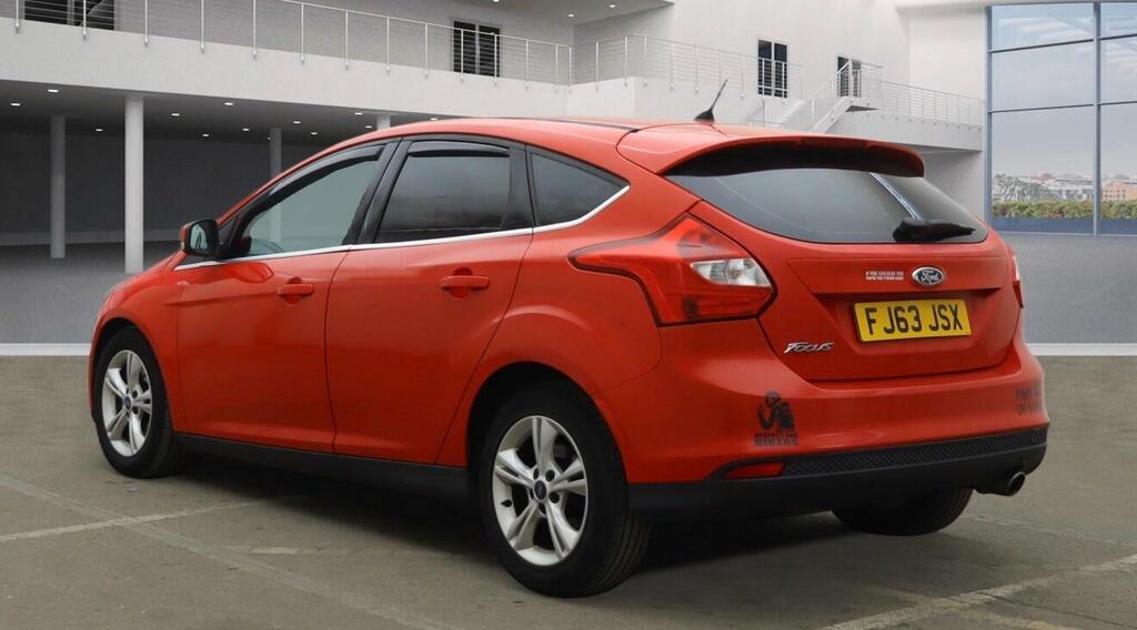Ford Focus Hatchback FJ63JSX #3