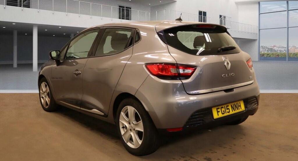 Renault Clio Hatchback FG15NNH #3