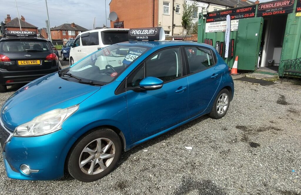 Peugeot 208 208 Active CE13KMM Black #4