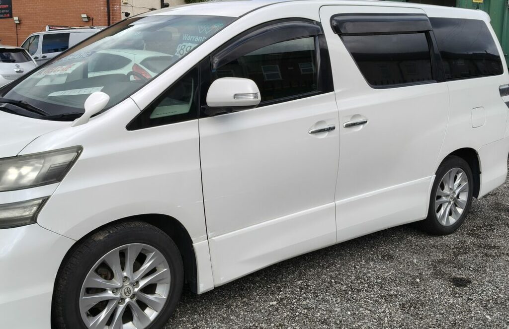 Toyota 300 D-4d Swb #2