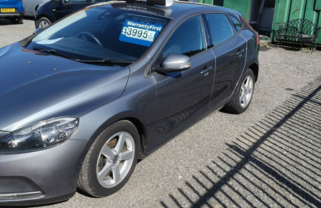 Volvo  D4 Cross Country Lux Nav Awd Black #2
