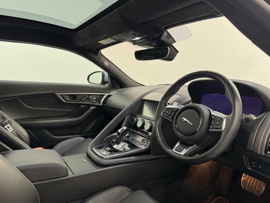 Jaguar F-Type Coupe 2.0I R-dynamic Black Euro 6 Ss Grey #4