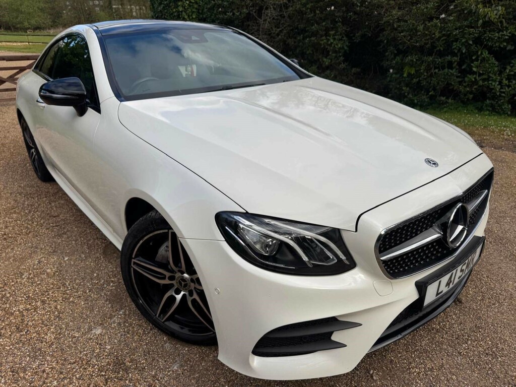 Mercedes-Benz E Class Amg Line Premium 4Matic 4Wd