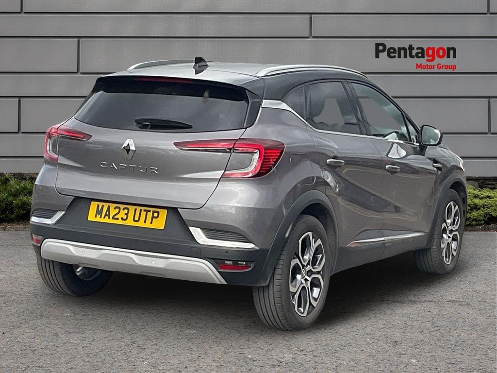 Renault Captur 1.0 Tce Techno Suv Euro 6 Ss MA23UTP Black #4