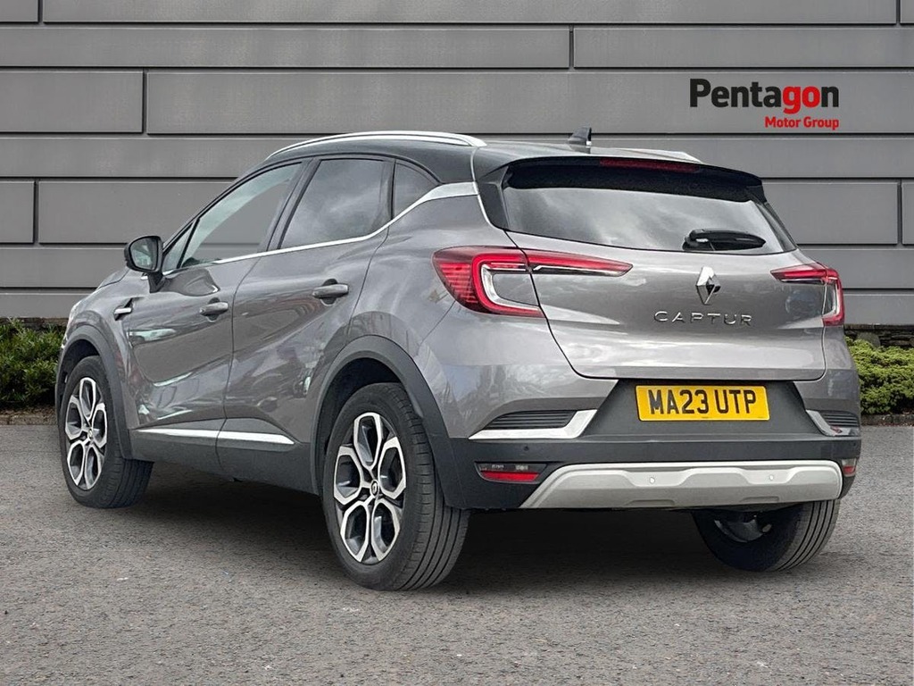Renault Captur 1.0 Tce Techno Suv Euro 6 Ss MA23UTP Black #2