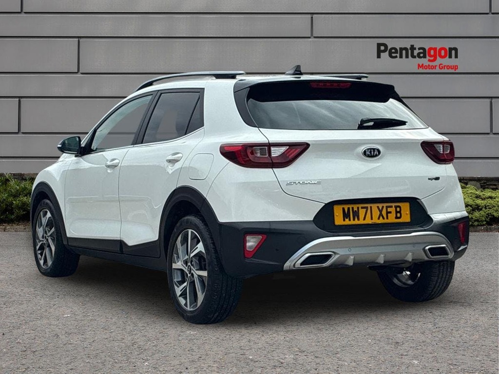 Kia Stonic 1.0 T Gdi Mhev Gt Line Suv Hybrid Manua MW71XFB White #2