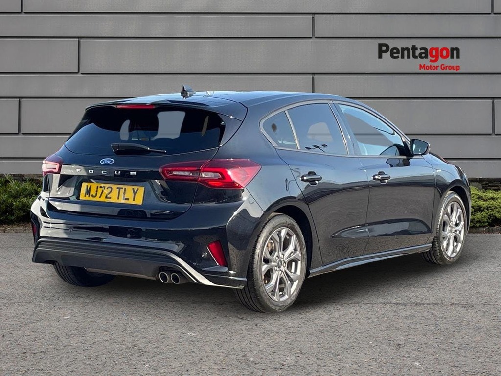 Ford Focus 1.0T Ecoboost St Line Hatchback MJ72TLY Black #4