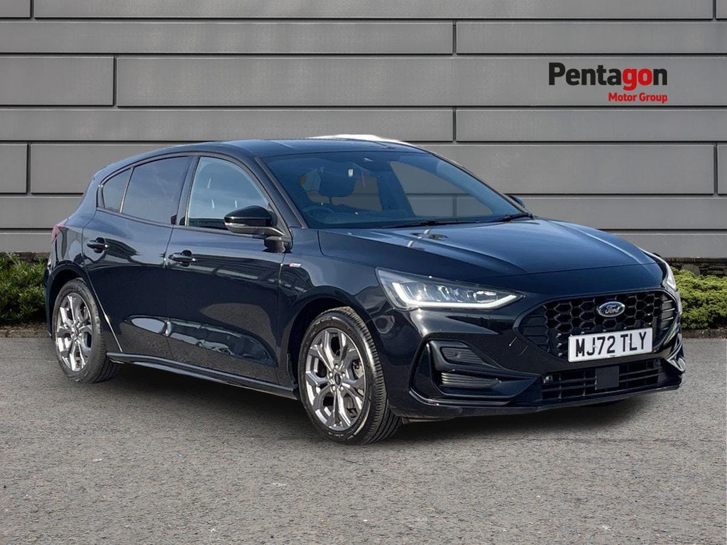 Ford Focus 1.0T Ecoboost St Line Hatchback MJ72TLY Black