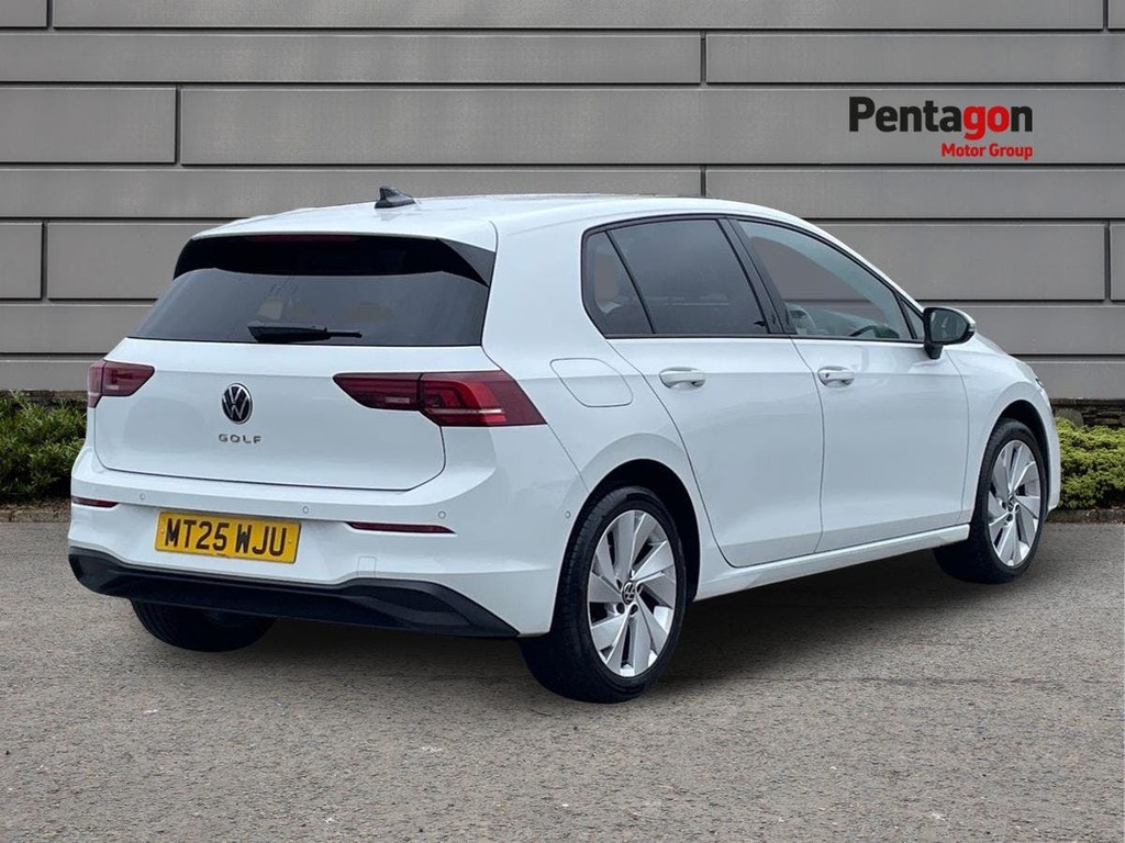 Volkswagen Golf 1.5 Tsi Match Hatchback Euro 6 MT25WJU White #4