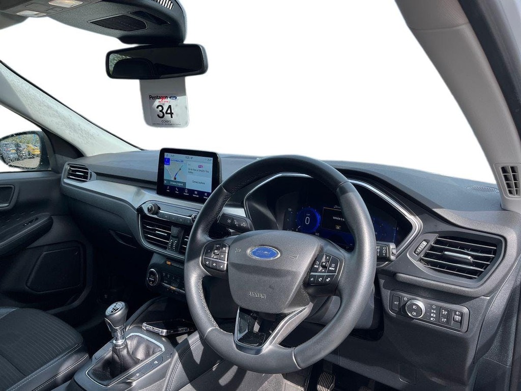 Ford Kuga 1.5 Ecoblue Titanium Edition Suv ML21ZLZ White #5