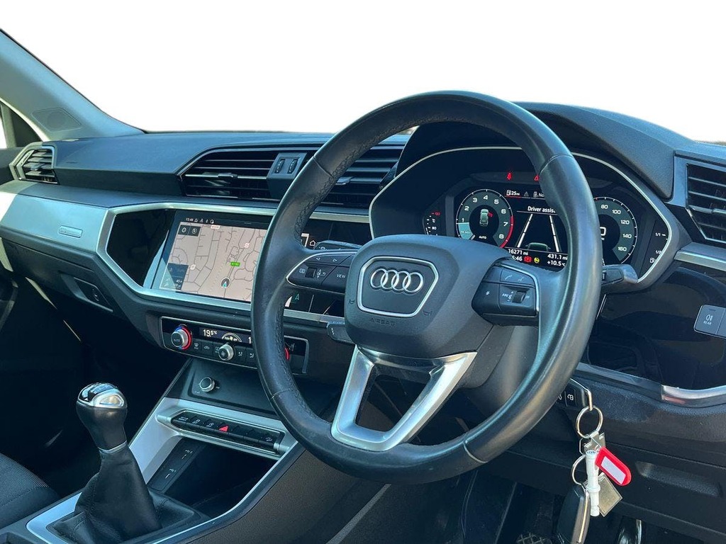 Audi Q3 1.5 Tfsi Cod 35 Technik Suv Euro FX23XBP White #5