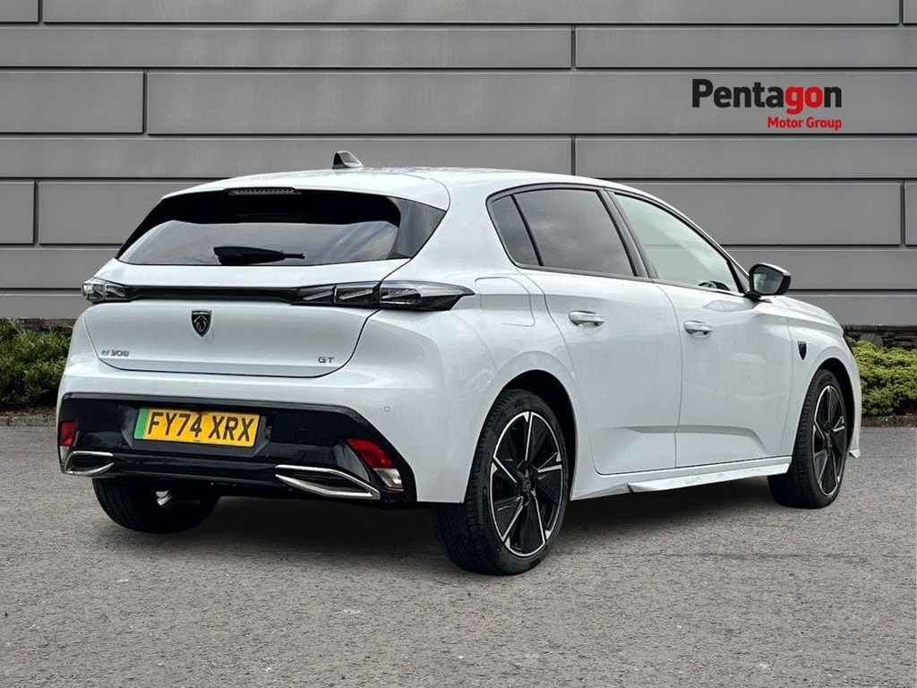 Peugeot 308 54Kwh Gt Hatchback 156 Ps FY74XRX White #4