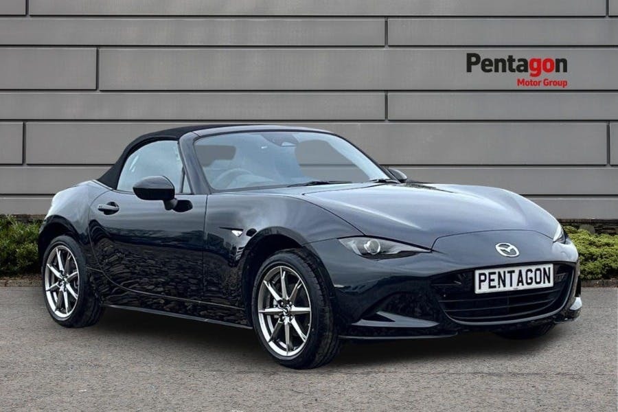Mazda MX-5 1.5 Skyactiv G Exclusive Line Roadster Black