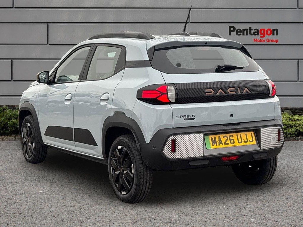 Dacia Spring Spring 24Kwh Extreme 100 75Kw MA26UJJ White #2