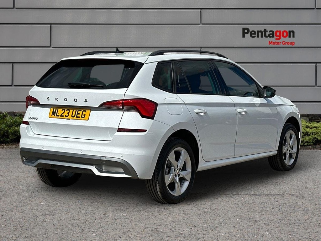 Skoda Kamiq 1.0 Tsi Se Drive Suv Dsg Euro 6 Ss White #4