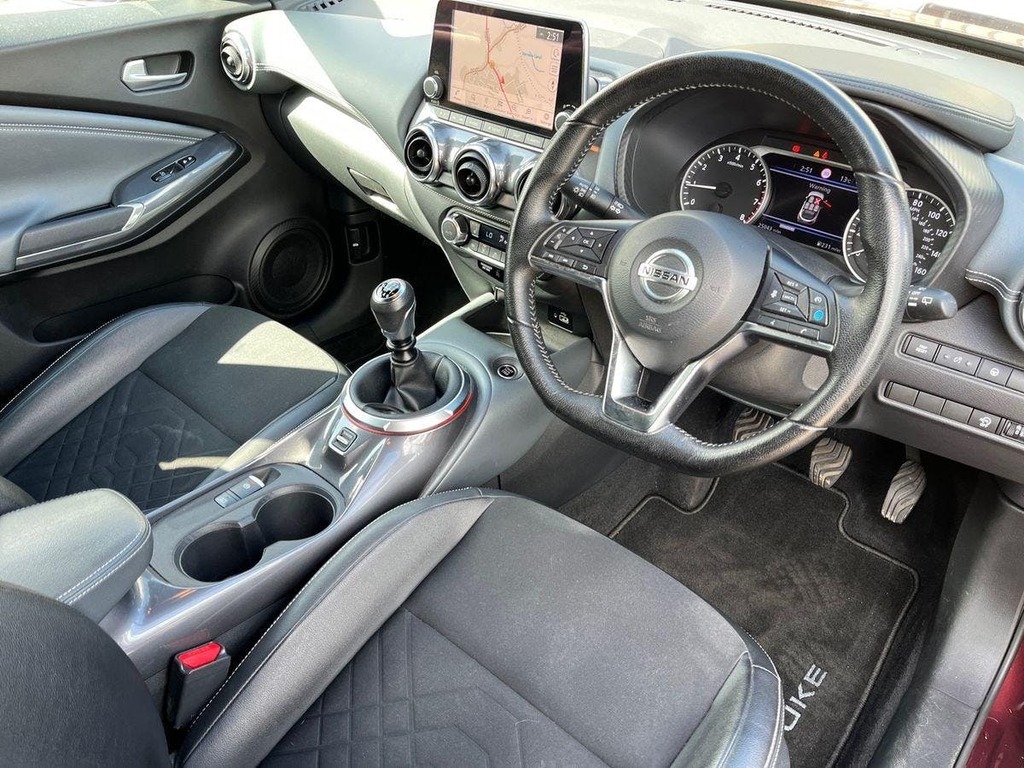 Nissan Juke 1.0 Dig T Tekna Suv Euro 6 Ss DN20PDU Red #5