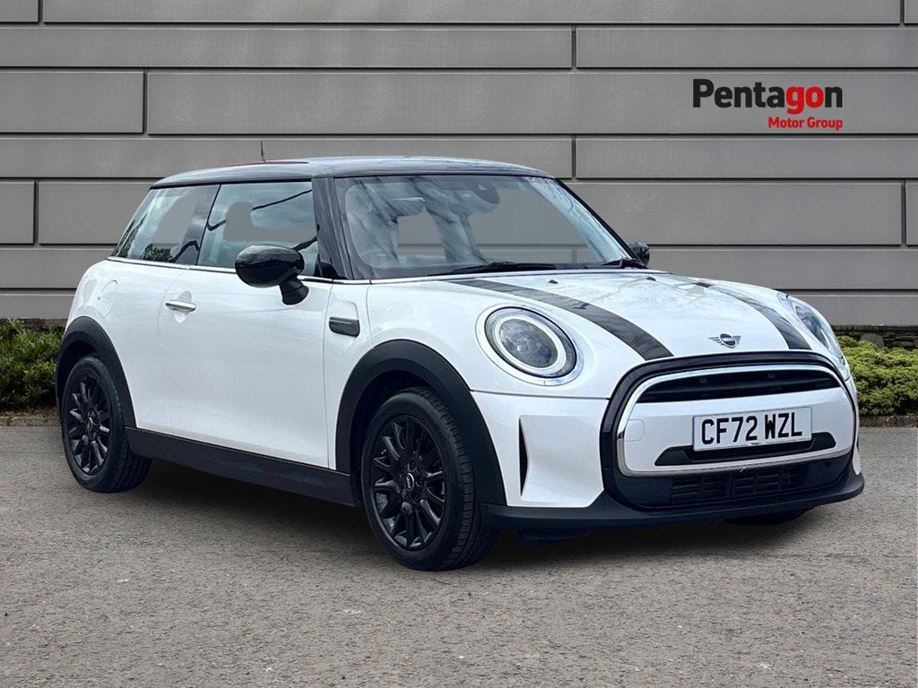 Mini Hatch 1.5 Cooper Classic Hatchback Steptronic White