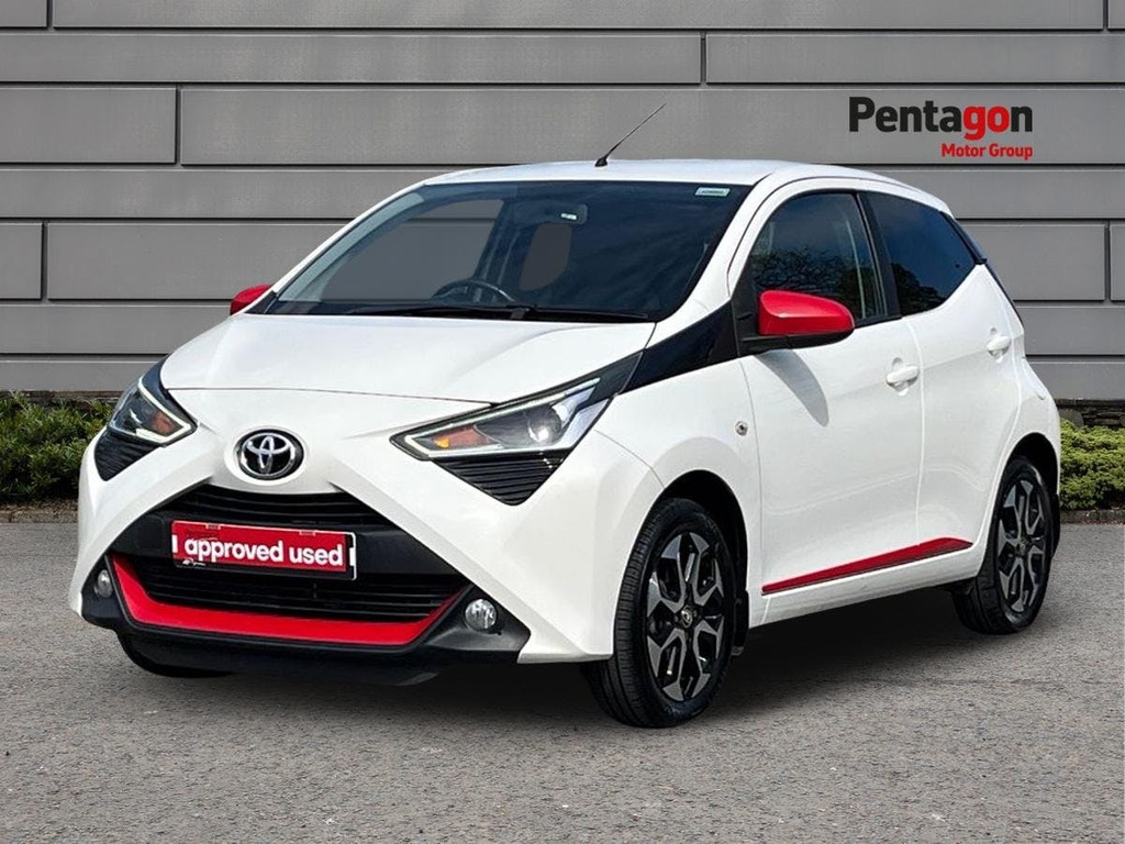 Toyota Aygo 1.0 Vvt I X Trend Hatchback Euro YP20HRA White #3