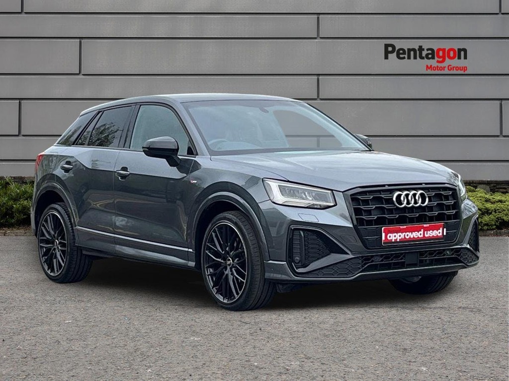 Audi Q2 1.5 Tfsi Cod 35 Black Edition Suv S Tro Grey