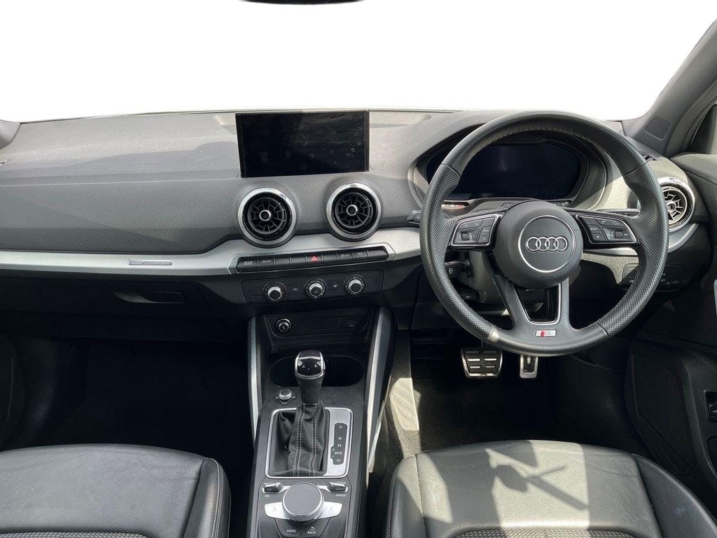 Audi Q2 1.5 Tfsi Cod 35 S Line Suv S Tronic Eur LX23ULZ White #6