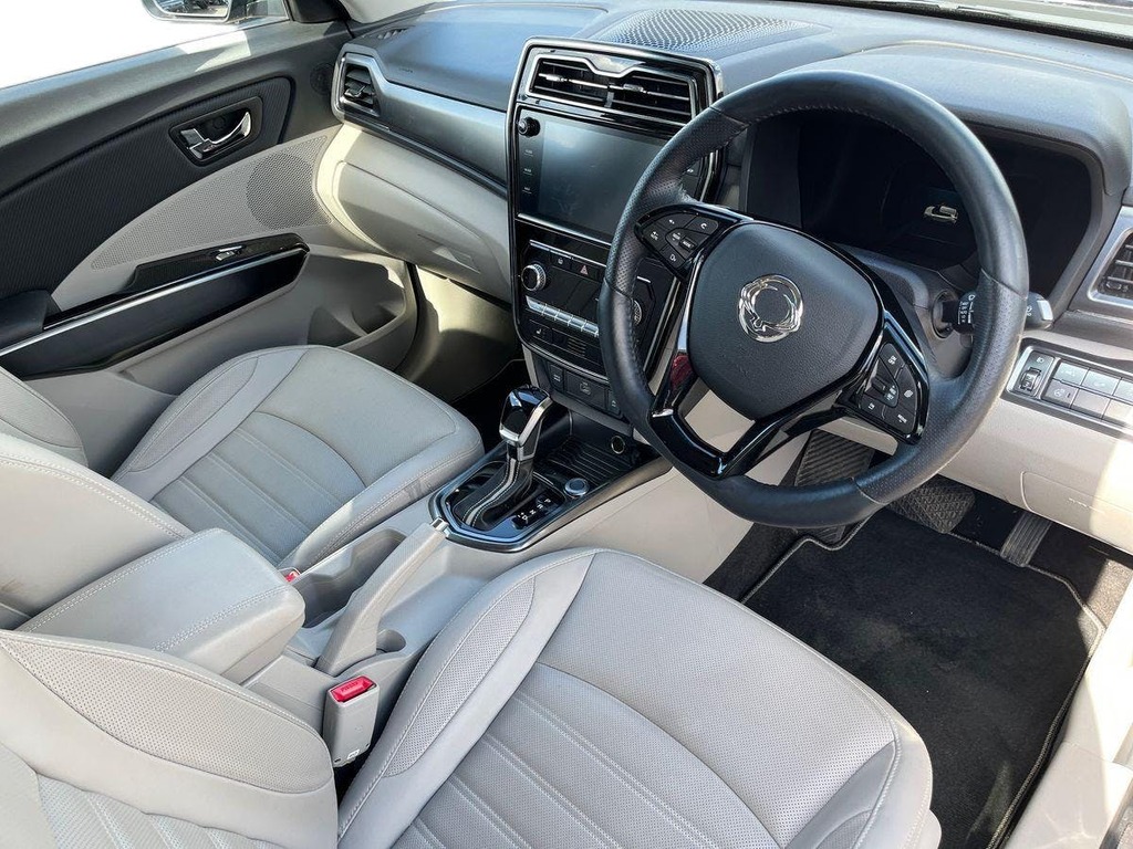SsangYong Tivoli 1.5P Ultimate Nav Suv Euro 6 Ss Blue #5
