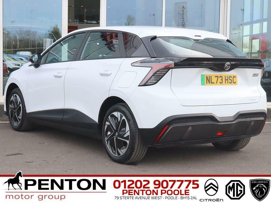 MG MG4 51Kwh Se NL73HSC White #3