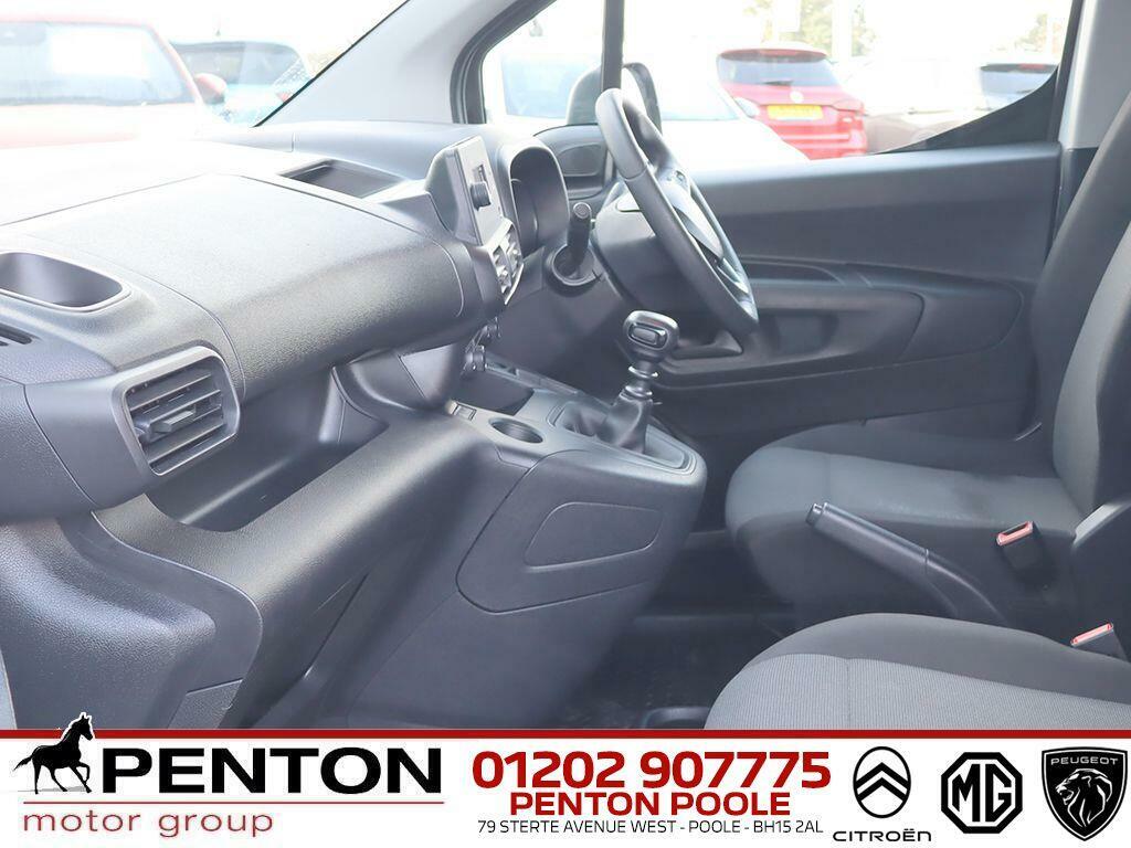 Vauxhall Combo 1.5 Turbo D 2300 Dynamic L1 H1 Euro 6 DY71BHK White #2