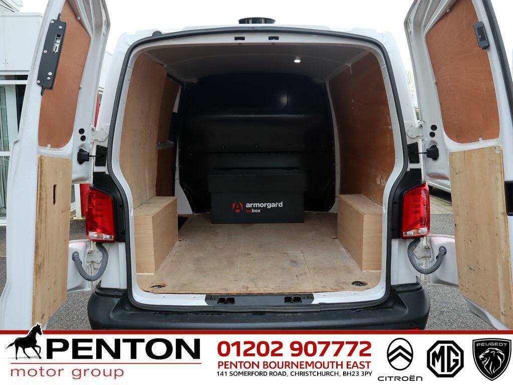 Volkswagen Transporter 2.0 Tdi T28 Startline Fwd Swb Euro 6 Ss VK72YFJ White #3